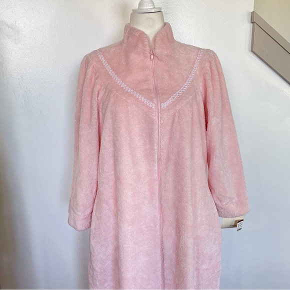 NWT Vintage Kinnaird Pink Cotton Plush Robe Housecoat Made in Ireland Medium - Picture 3 of 12